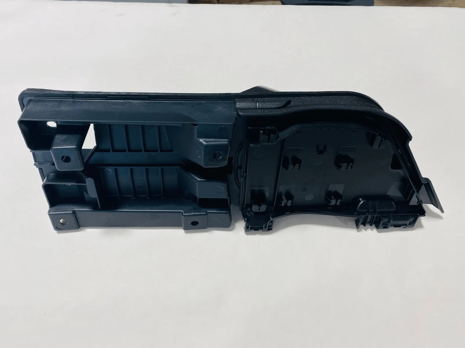 2015-2020 Ford Transit Fuel Filler Door Housing Pocket With Hinge For Diesel Engine Only
