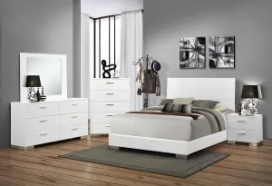 Felicity 5-piece California King Bedroom Set Glossy White Felicity 5-piece California King Bedroom Set Glossy White