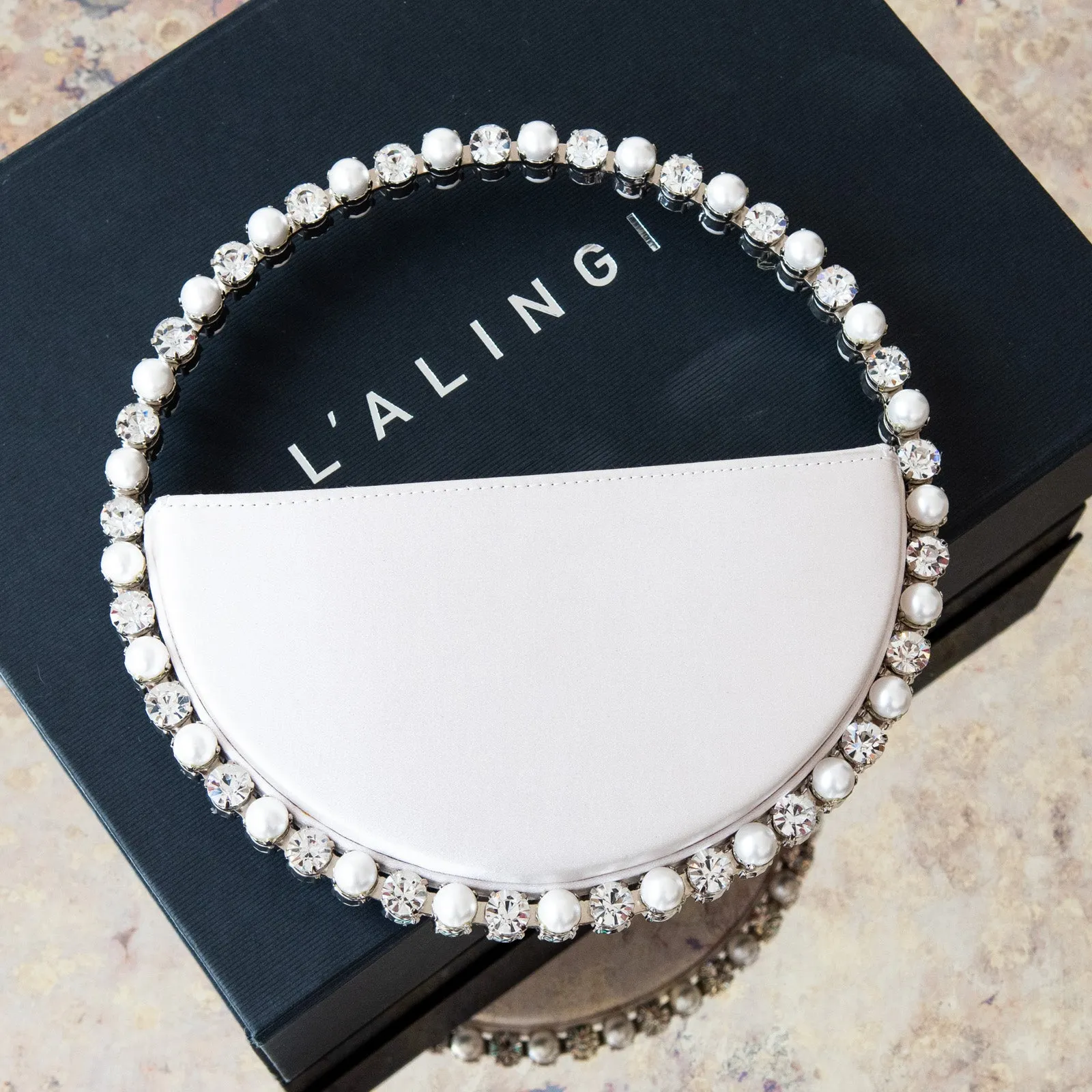 L'Alingi Oyster Satin Bag