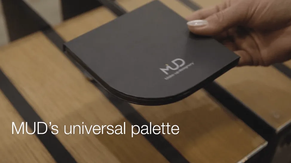 MUD Refillable Compact & Empty Palette, Universal