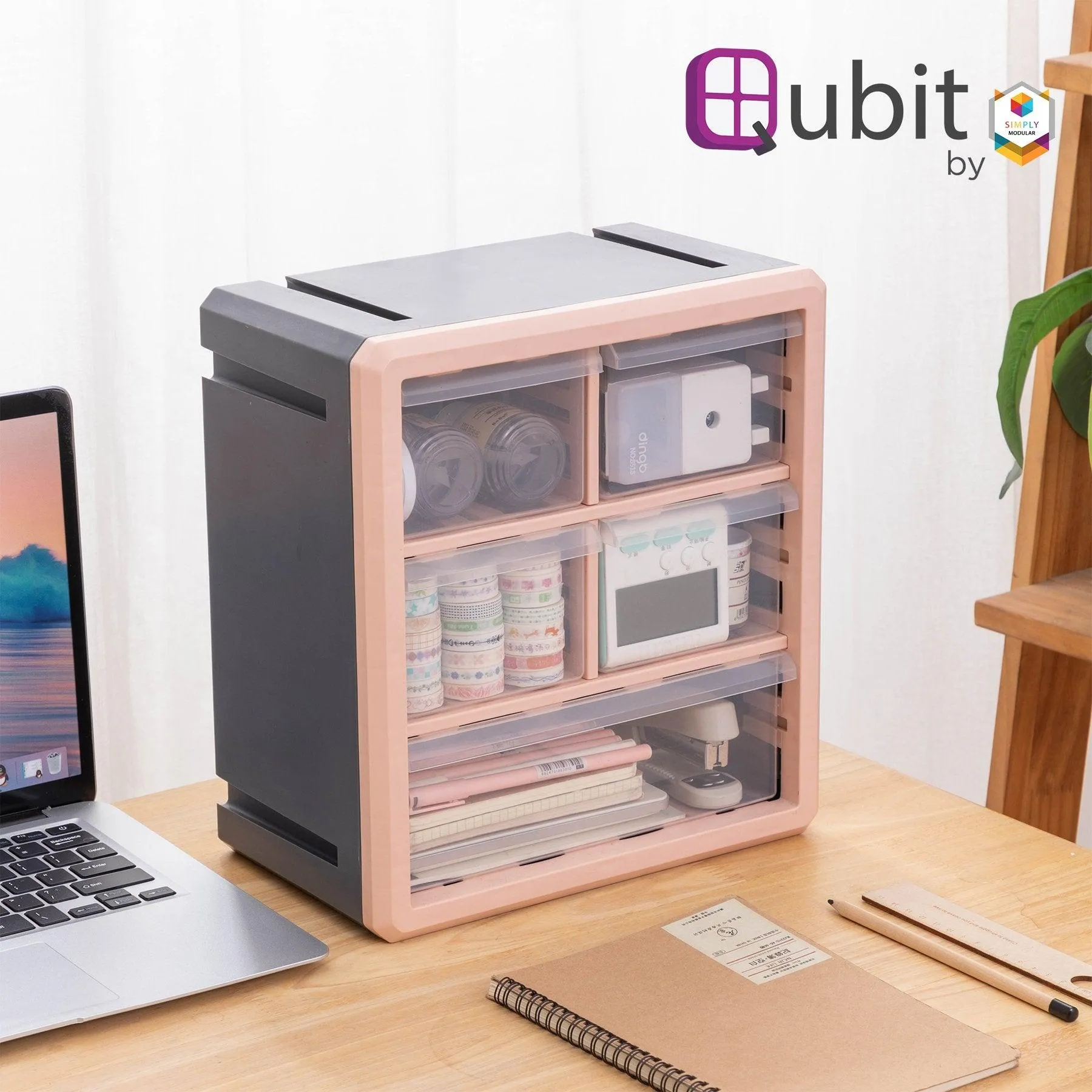 Qubit Penta-Cube